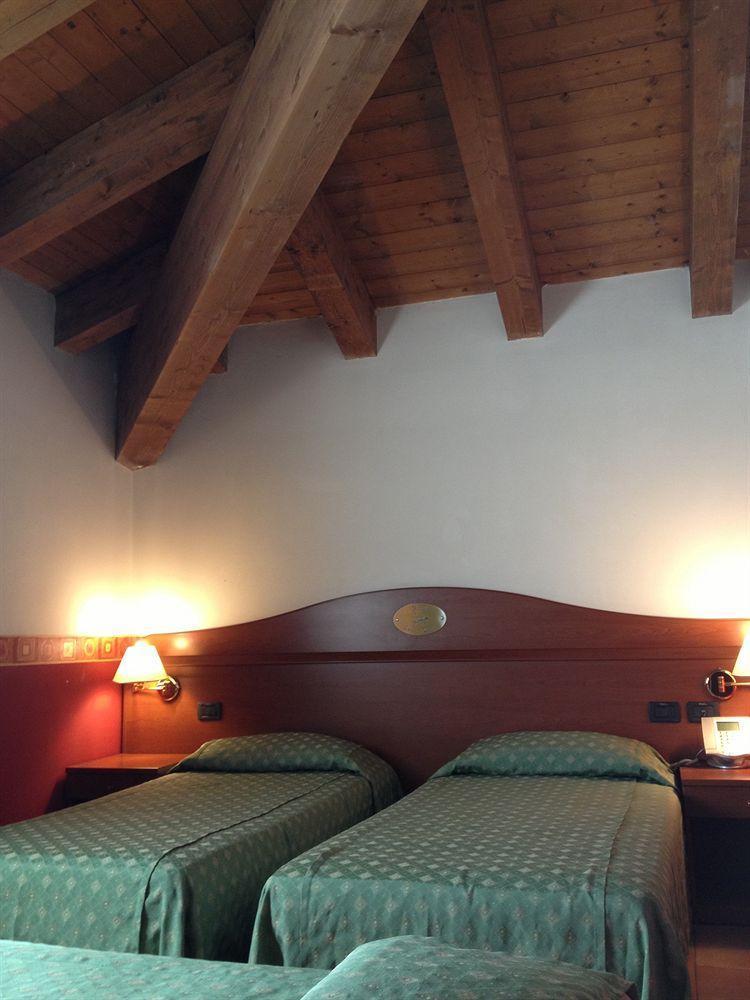 Hotel Conte Luna Bologna Buitenkant foto
